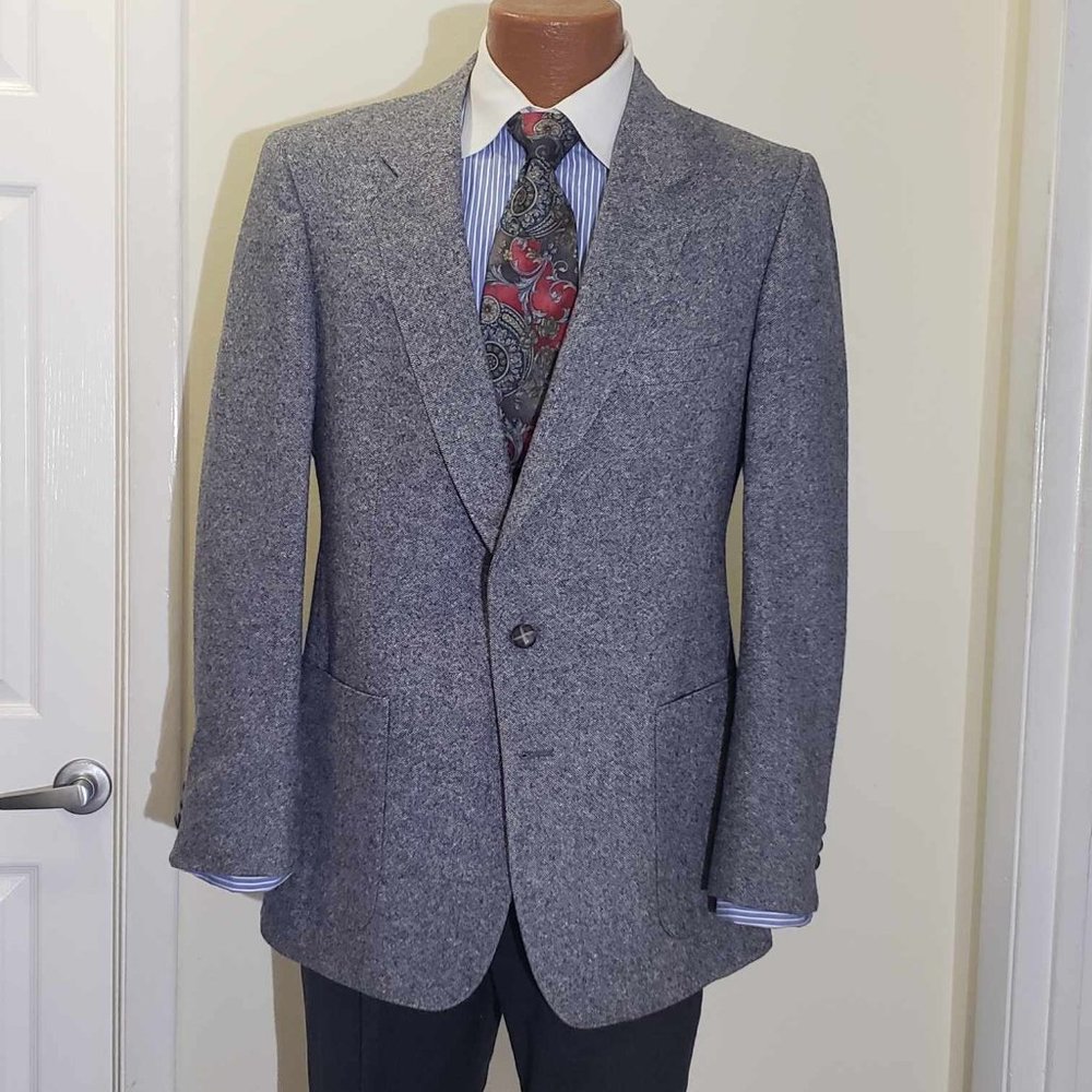Donegal Tweed Cool Gray English Cut Vintage Sports Coat 40 R